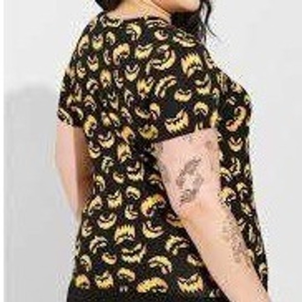 Torrid Super Soft Pumpkin Jack O Lantern Tee 0X Short Sleeve Halloween Knit Top